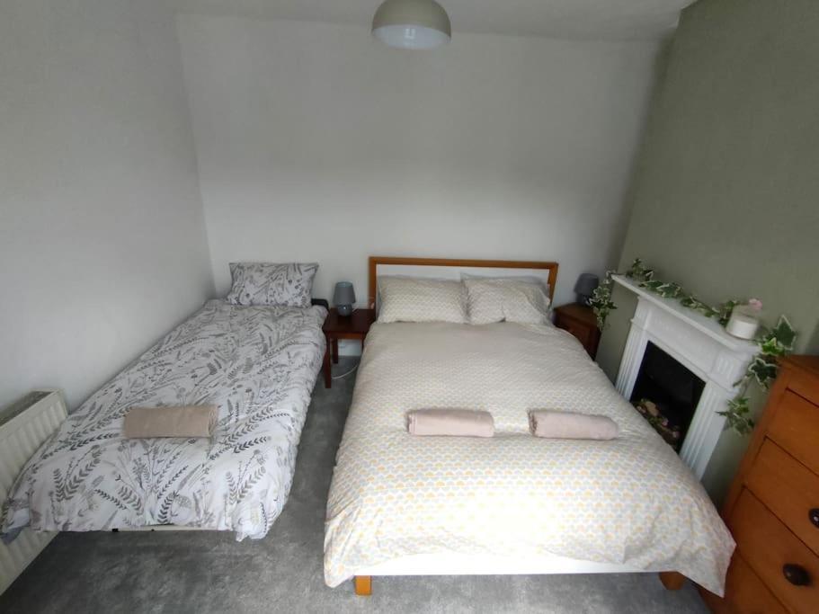 Perfect For Snowdon. Groups, Families+Dogs Welcome 란베리스 외부 사진